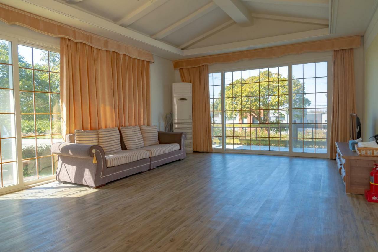 Joyville Resort Čedžu Exteriér fotografie